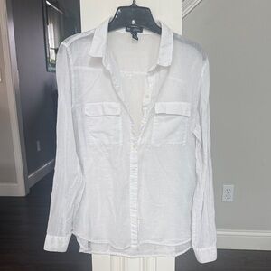 GAP Like New bright white sheer long sleeve Boyfriend fit M